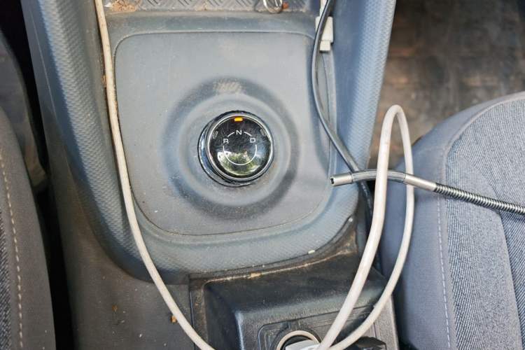 Used Wuling Hongguang New Energy 2025 Extended-Range Hybrid 50 km Standard Version Gear Lever