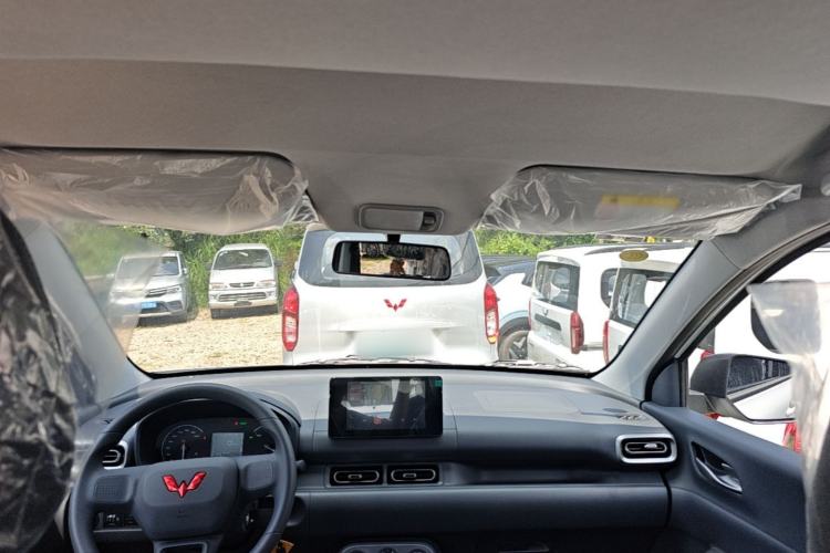 Used Wuling Hongguang New Energy 2025 Extended-Range Hybrid 50KM Comfort Version Headliner