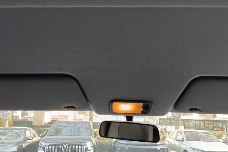 Used Wuling Hongguang New Energy 2025 Extended-Range Hybrid 50KM Comfort Version Headliner