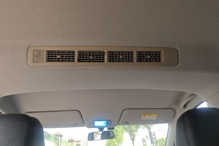 Used Wuling Hongguang New Energy 2025 Extended-Range Hybrid 50KM Comfort Version Headliner