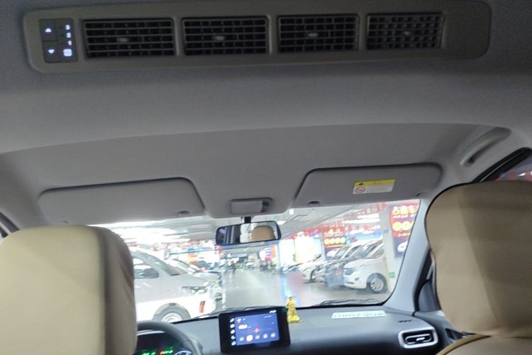 Used Wuling Hongguang New Energy 2025 Extended-Range Hybrid 50KM Comfort Version Headliner