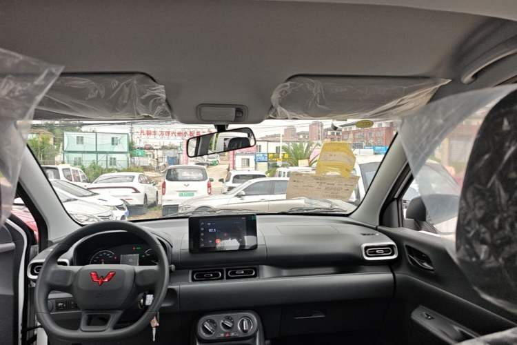 Used Wuling Hongguang New Energy 2025 Extended-Range Hybrid 50 km Standard Version Headliner