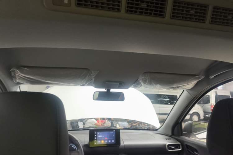 Used Wuling Hongguang New Energy 2025 Extended-Range Hybrid 50 km Standard Version Headliner