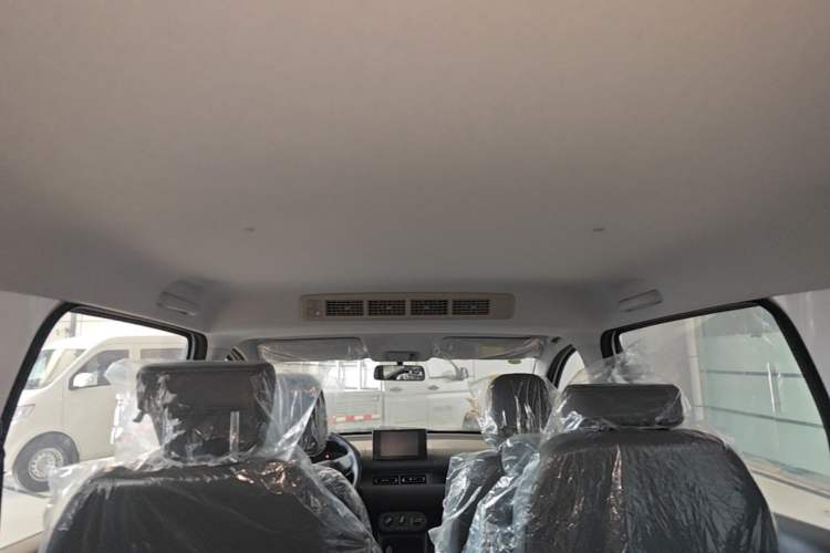 Used Wuling Hongguang New Energy 2025 Extended-Range Hybrid 50KM Comfort Version Headliner