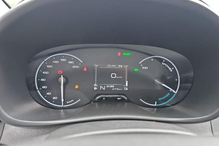 Used Wuling Hongguang New Energy 2025 Extended-Range Hybrid 50 km Standard Version Instrument Cluster