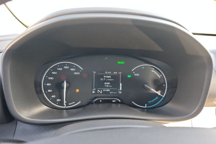 Used Wuling Hongguang New Energy 2025 Extended-Range Hybrid 50 km Standard Version Instrument Cluster