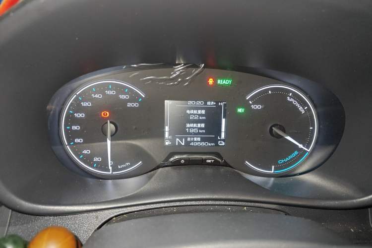 Used Wuling Hongguang New Energy 2025 Extended-Range Hybrid 50KM Comfort Version Instrument Cluster
