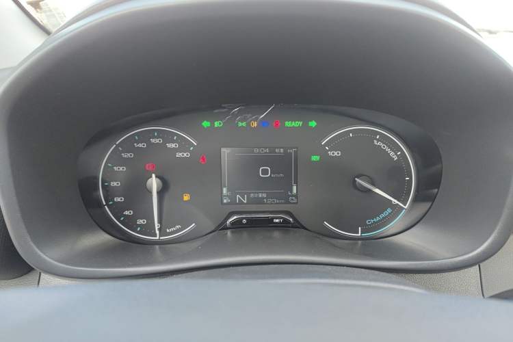 Used Wuling Hongguang New Energy 2025 Extended-Range Hybrid 50 km Standard Version Instrument Cluster