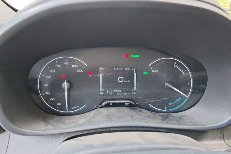 Used Wuling Hongguang New Energy 2025 Extended-Range Hybrid 50 km Standard Version Instrument Cluster