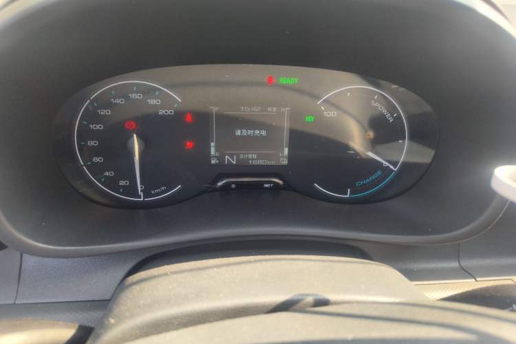 Used Wuling Hongguang New Energy 2025 Extended-Range Hybrid 50 km Standard Version Instrument Cluster