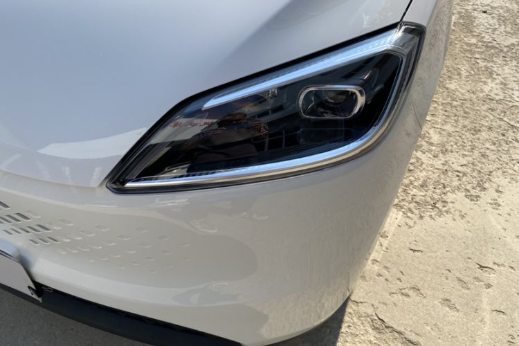 Used Wuling Hongguang New Energy 2025 Extended-Range Hybrid 50 km Standard Version Left Front Headlight