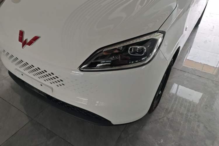 Used Wuling Hongguang New Energy 2025 Extended-Range Hybrid 50 km Standard Version Left Front Headlight