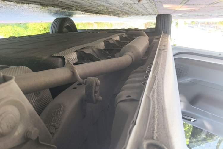 Used Wuling Hongguang New Energy 2025 Extended-Range Hybrid 50KM Comfort Version Left Side Sill