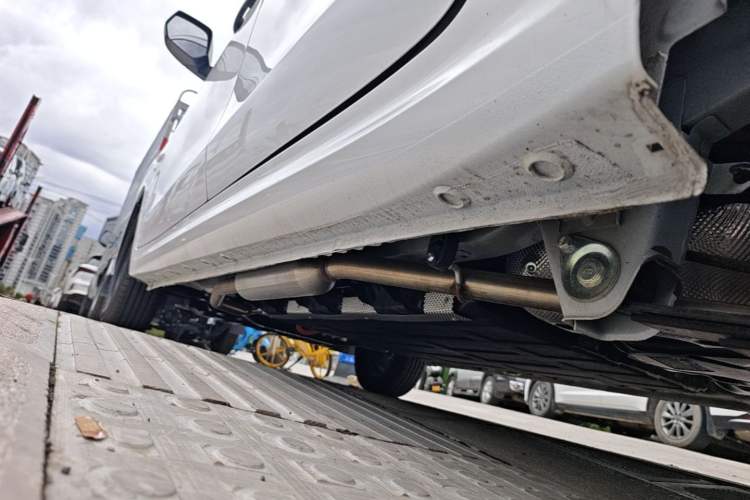 Used Wuling Hongguang New Energy 2025 Extended-Range Hybrid 50 km Standard Version Left Side Sill
