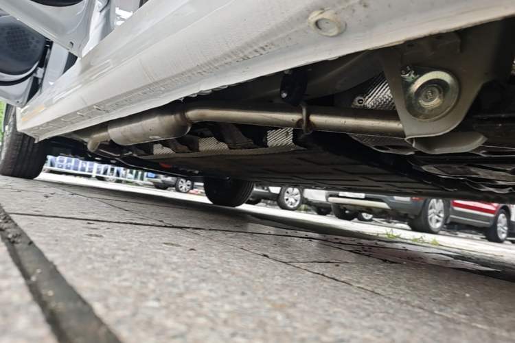 Used Wuling Hongguang New Energy 2025 Extended-Range Hybrid 50KM Comfort Version Left Side Sill