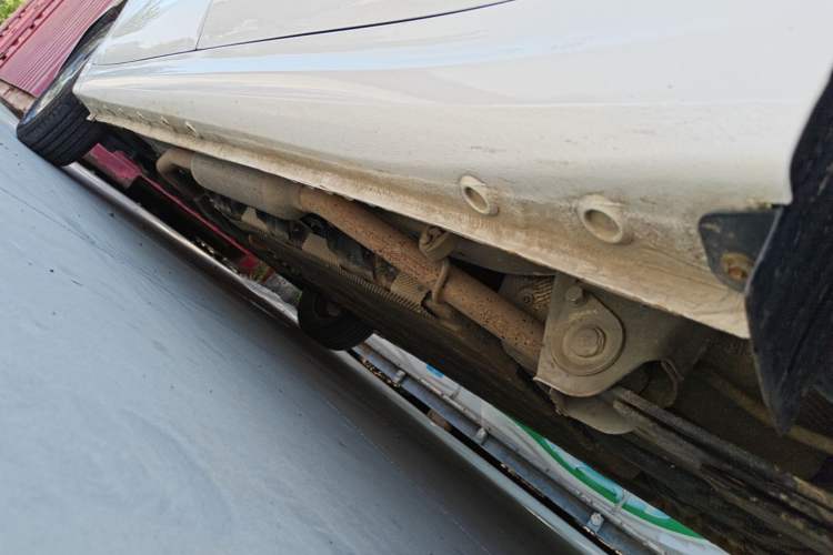Used Wuling Hongguang New Energy 2025 Extended-Range Hybrid 50KM Comfort Version Left Side Sill