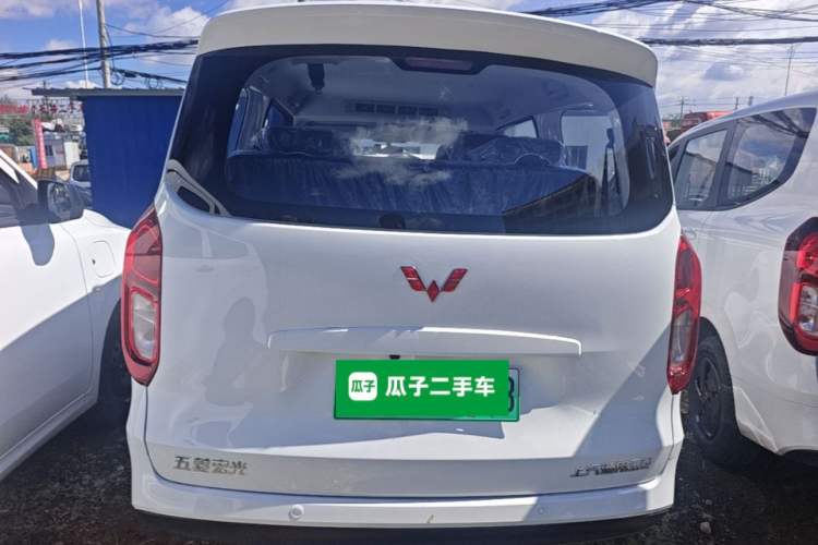 Used Wuling Hongguang New Energy 2025 Extended-Range Hybrid 50KM Comfort Version Rear
