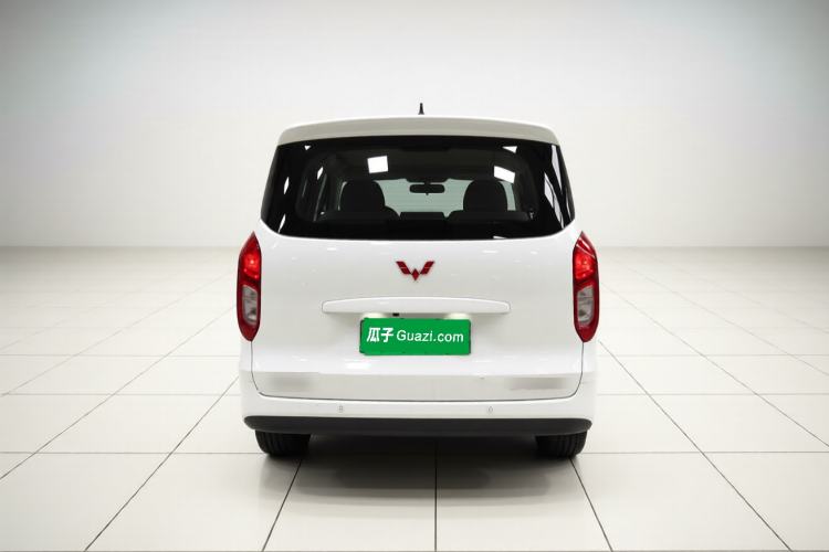 Used Wuling Hongguang New Energy 2025 Extended-Range Hybrid 50KM Comfort Version Rear