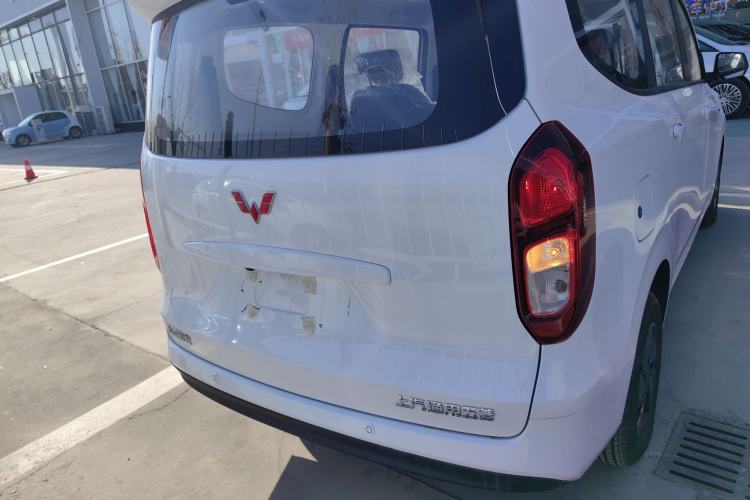 Used Wuling Hongguang New Energy 2025 Extended-Range Hybrid 50KM Comfort Version Rear