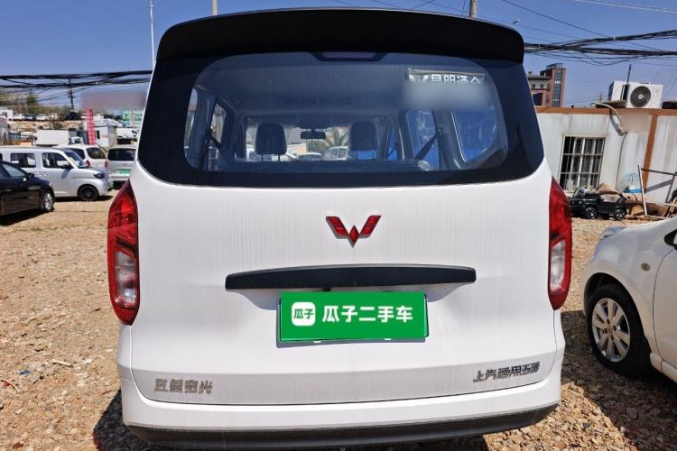 Used Wuling Hongguang New Energy 2025 Extended-Range Hybrid 50 km Standard Version Rear