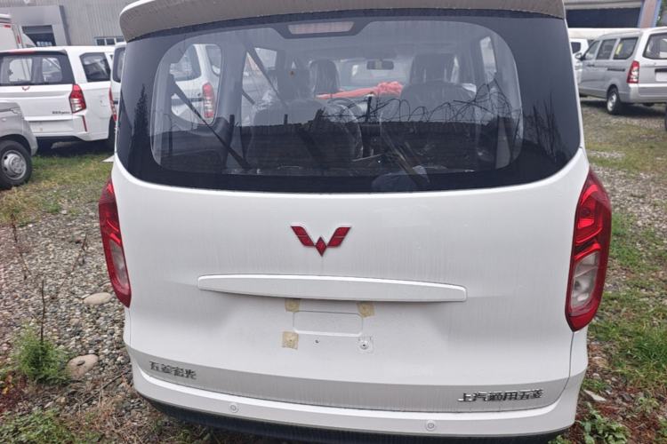 Used Wuling Hongguang New Energy 2025 Model Range-Extending Hybrid 150KM Comfort Edition Rear