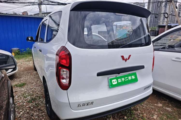 Used Wuling Hongguang New Energy 2025 Extended-Range Hybrid 50 km Standard Version Rear Left 45 Deg