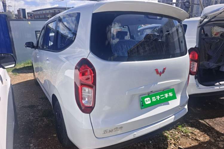 Used Wuling Hongguang New Energy 2025 Extended-Range Hybrid 50KM Comfort Version Rear Left 45 Deg