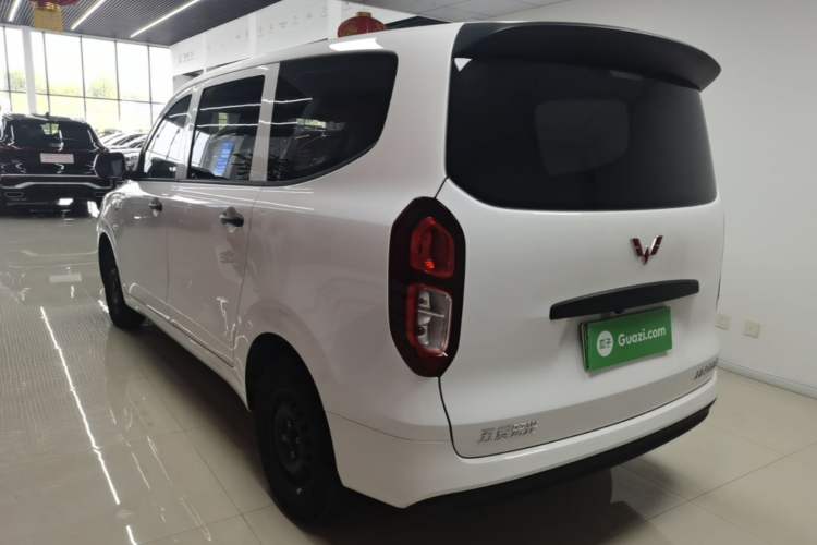 Used Wuling Hongguang New Energy 2025 Model Range-Extending Hybrid 150KM Standard Edition Rear Left 45 Deg