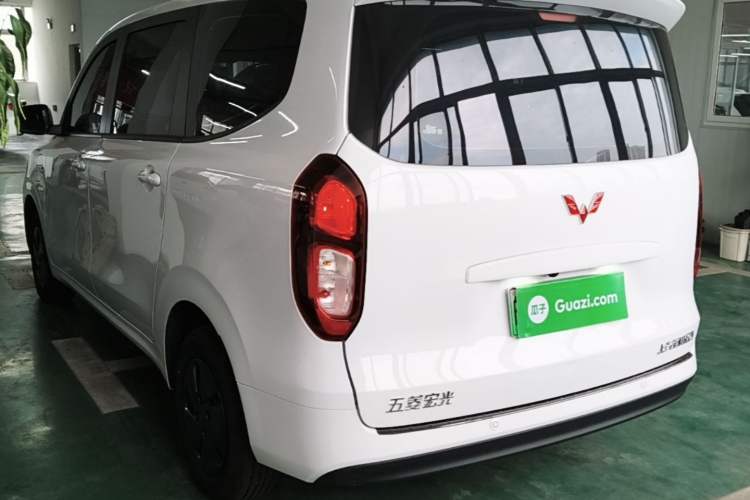 Used Wuling Hongguang New Energy 2025 Model Range-Extending Hybrid 150KM Comfort Edition Rear Left 45 Deg