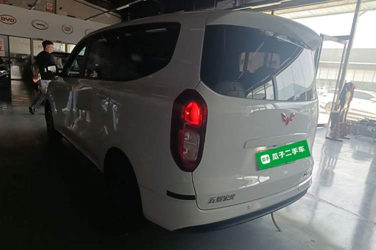 Used Wuling Hongguang New Energy 2025 Extended-Range Hybrid 50KM Comfort Version Rear Left 45 Deg