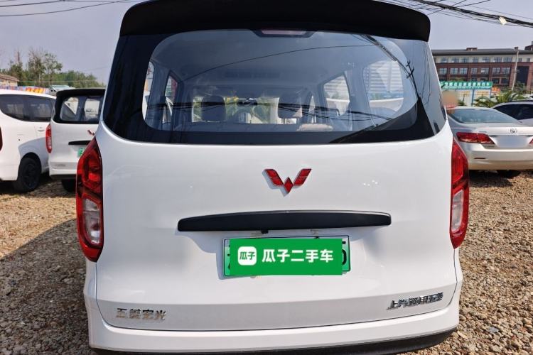 Used Wuling Hongguang New Energy 2025 Model Range-Extending Hybrid 150KM Standard Edition Rear