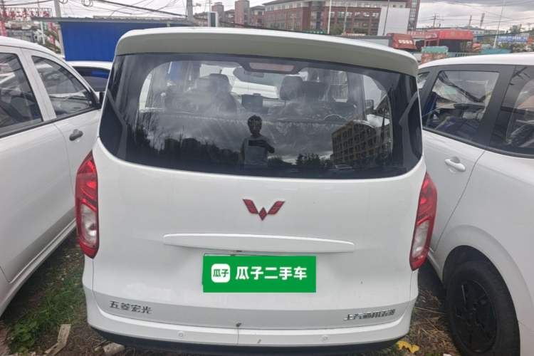 Used Wuling Hongguang New Energy 2025 Extended-Range Hybrid 50KM Comfort Version Rear