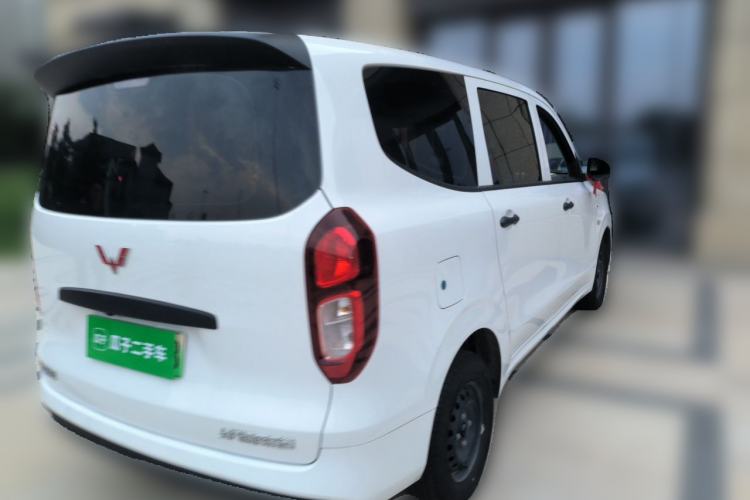 Used Wuling Hongguang New Energy 2025 Extended-Range Hybrid 50 km Standard Version Rear Right 45 Deg
