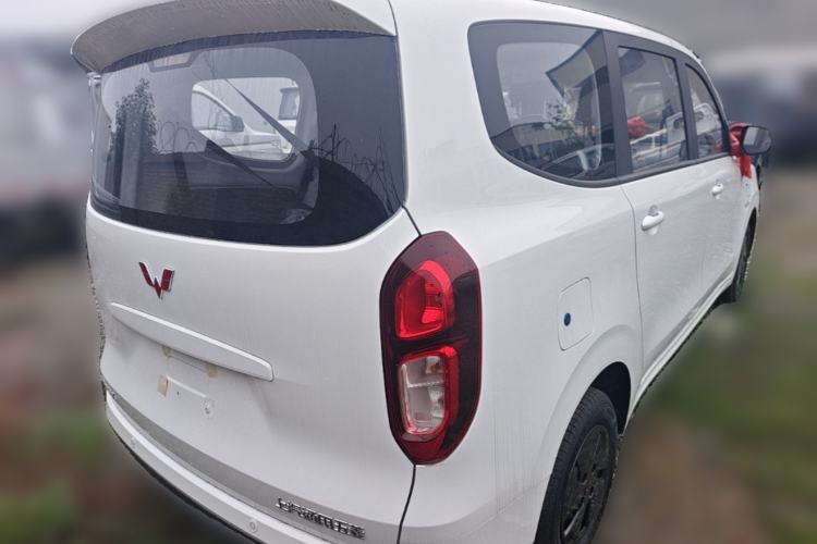 Used Wuling Hongguang New Energy 2025 Model Range-Extending Hybrid 150KM Comfort Edition Rear Right 45 Deg