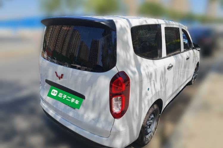 Used Wuling Hongguang New Energy 2025 Extended-Range Hybrid 50 km Utility Version Rear Right 45 Deg