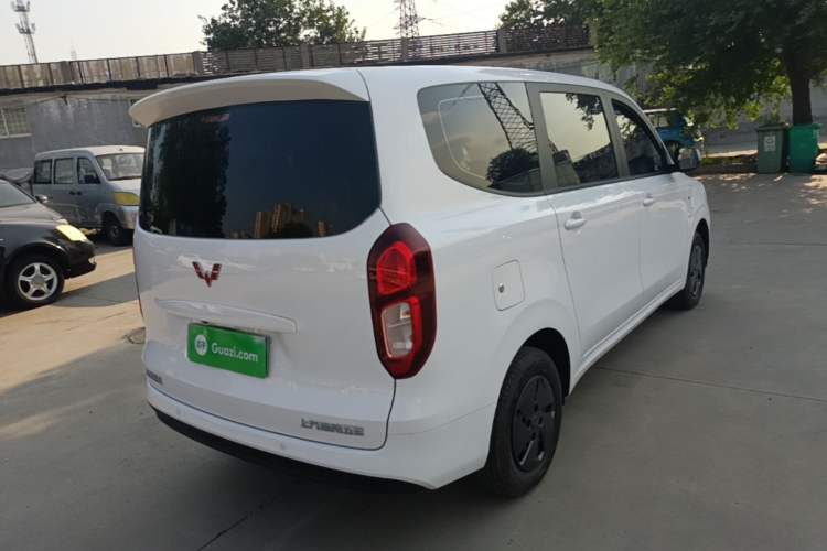 Used Wuling Hongguang New Energy 2025 Model Range-Extending Hybrid 150KM Comfort Edition Rear Right 45 Deg
