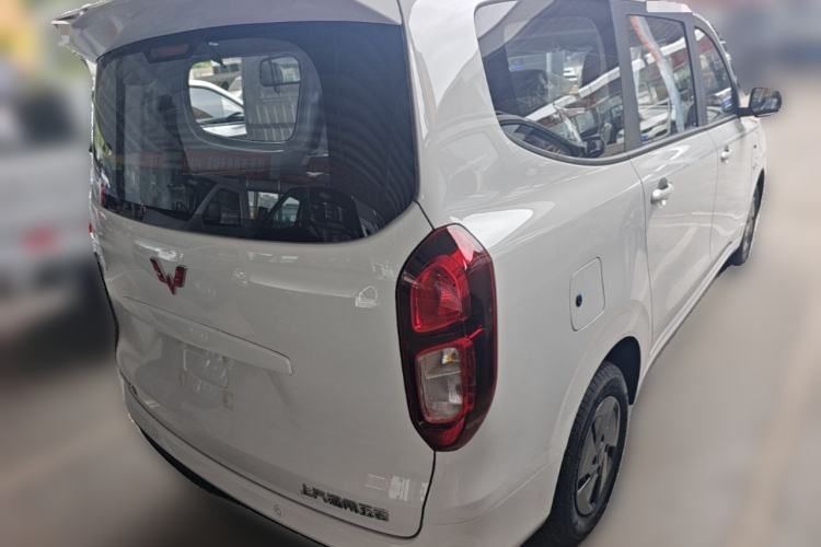 Used Wuling Hongguang New Energy 2025 Model Range-Extending Hybrid 150KM Comfort Edition Rear Right 45 Deg