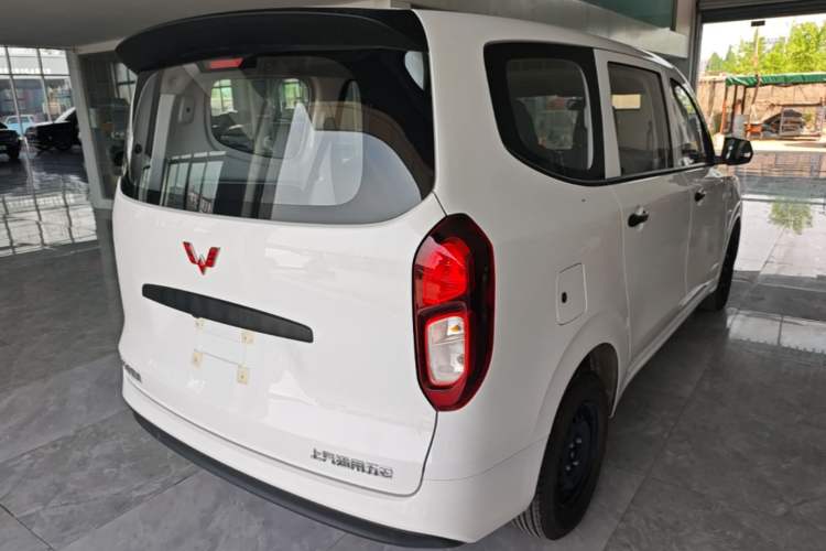 Used Wuling Hongguang New Energy 2025 Extended-Range Hybrid 50 km Standard Version Rear Right 45 Deg