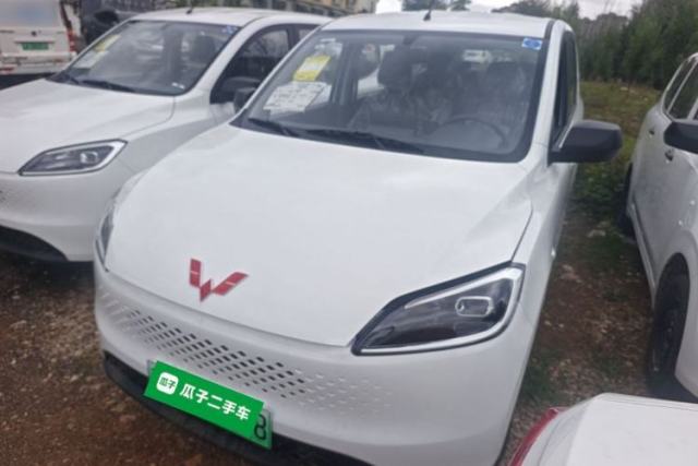 Used Wuling Hongguang New Energy 2025 Extended-Range Hybrid 50KM Comfort Version