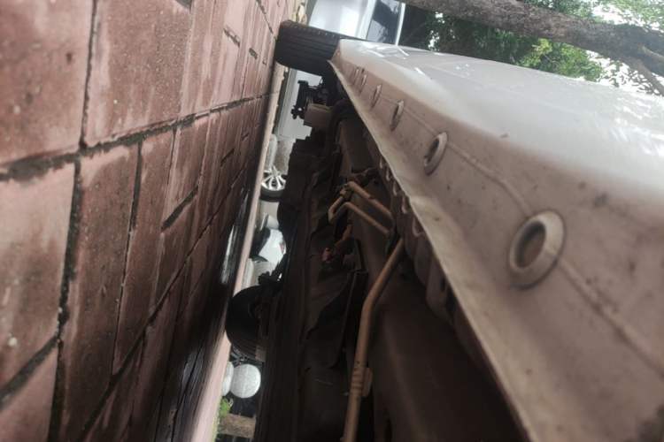 Used Wuling Hongguang New Energy 2025 Extended-Range Hybrid 50 km Standard Version Right Side Sill