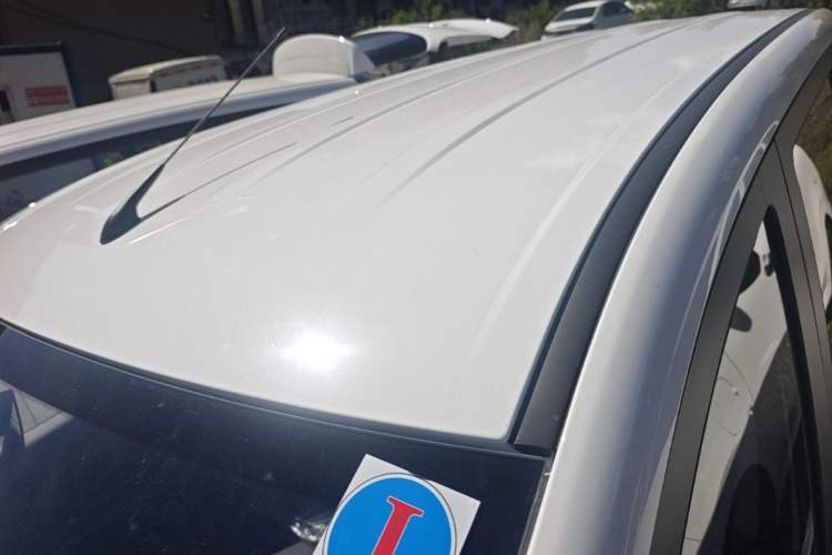Used Wuling Hongguang New Energy 2025 Extended-Range Hybrid 50KM Comfort Version Roof