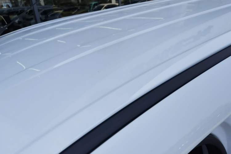 Used Wuling Hongguang New Energy 2025 Extended-Range Hybrid 50KM Comfort Version Roof