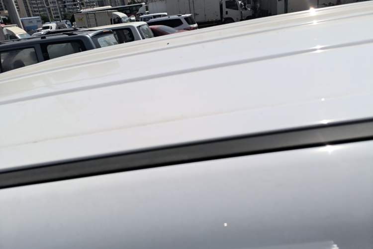 Used Wuling Hongguang New Energy 2025 Extended-Range Hybrid 50KM Comfort Version Roof