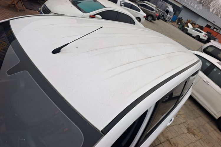 Used Wuling Hongguang New Energy 2025 Extended-Range Hybrid 50KM Comfort Version Roof