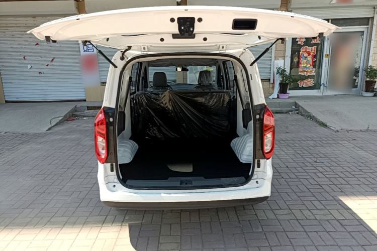 Used Wuling Hongguang New Energy 2025 Extended-Range Hybrid 50 km Utility Version Trunk