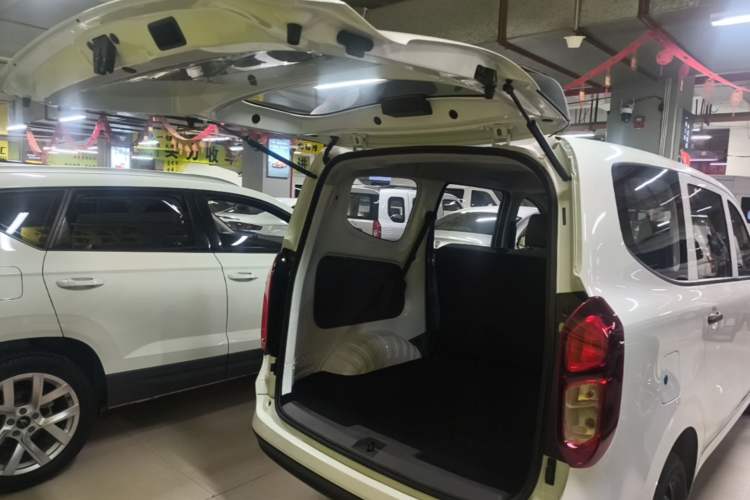 Used Wuling Hongguang New Energy 2025 Extended-Range Hybrid 50 km Standard Version Trunk