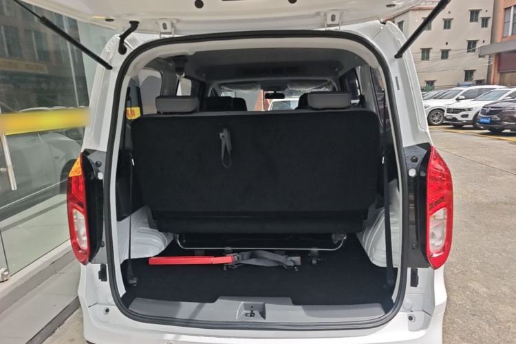 Used Wuling Hongguang New Energy 2025 Extended-Range Hybrid 50KM Comfort Version Trunk