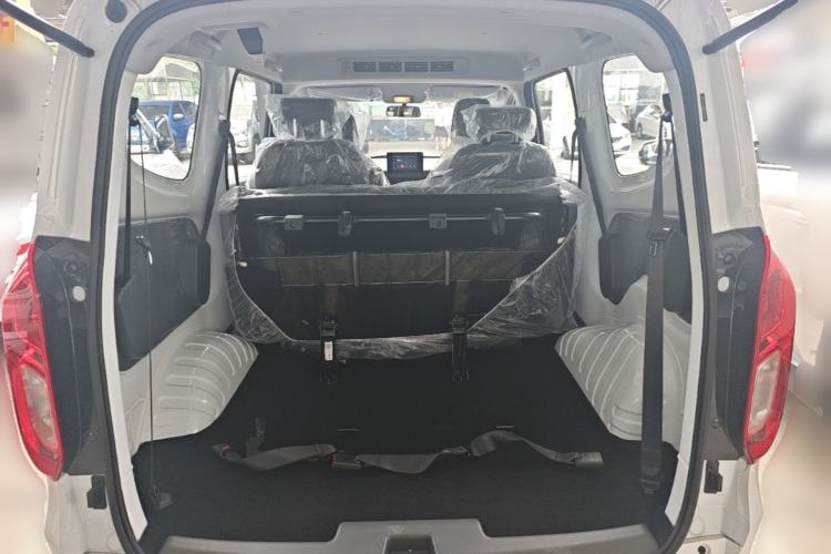 Used Wuling Hongguang New Energy 2025 Model Range-Extending Hybrid 150KM Comfort Edition Trunk