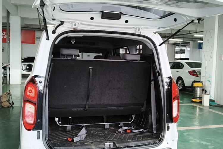 Used Wuling Hongguang New Energy 2025 Model Range-Extending Hybrid 150KM Comfort Edition Trunk