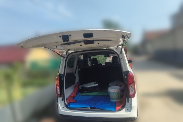Used Wuling Hongguang New Energy 2025 Extended-Range Hybrid 50 km Standard Version Trunk